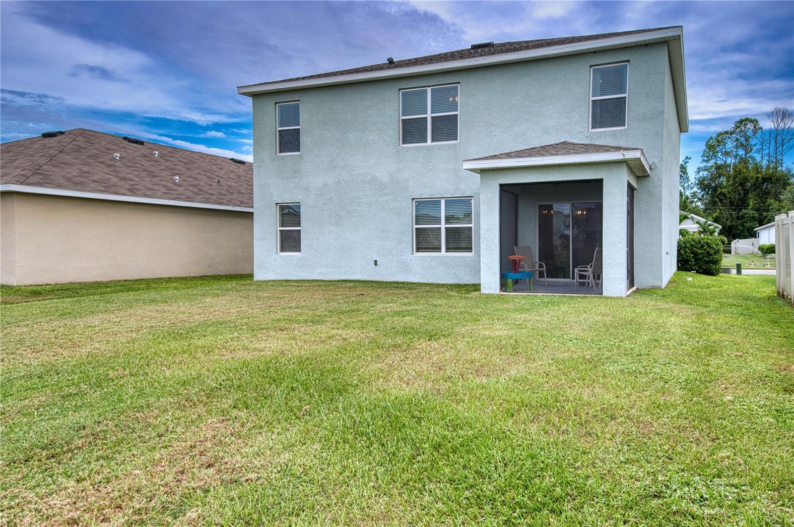 Image 44 of 56 For 16705 Southern Oaks Trail