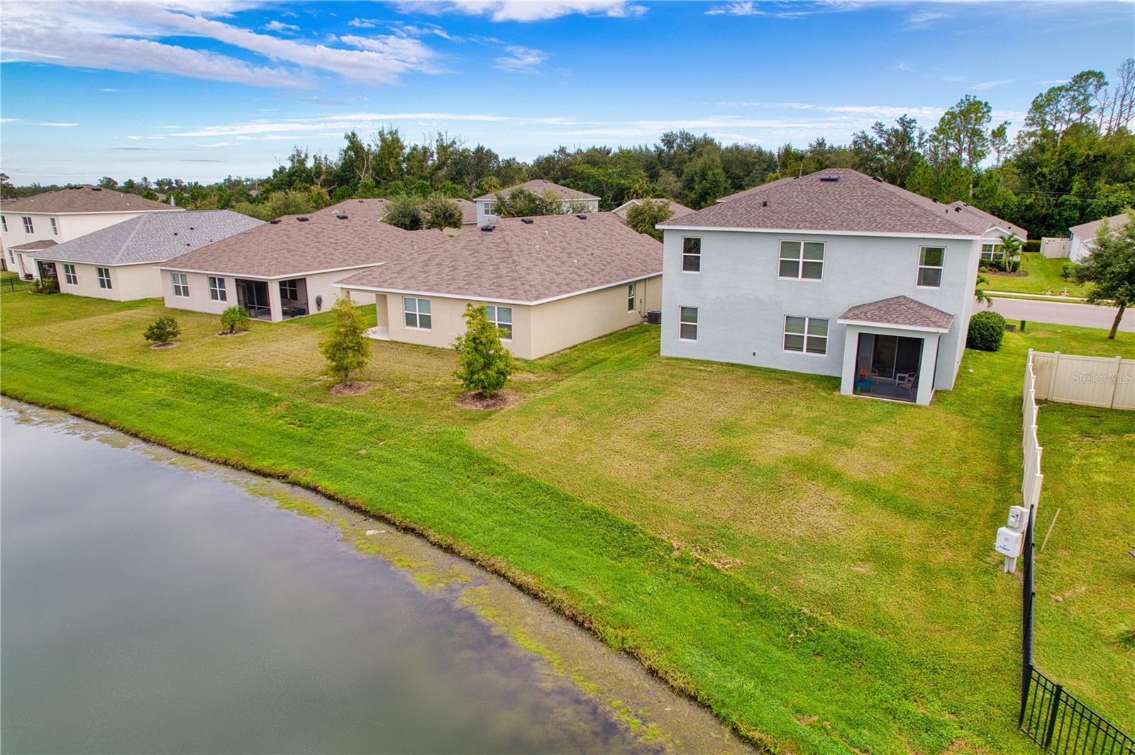 Image 46 of 56 For 16705 Southern Oaks Trail