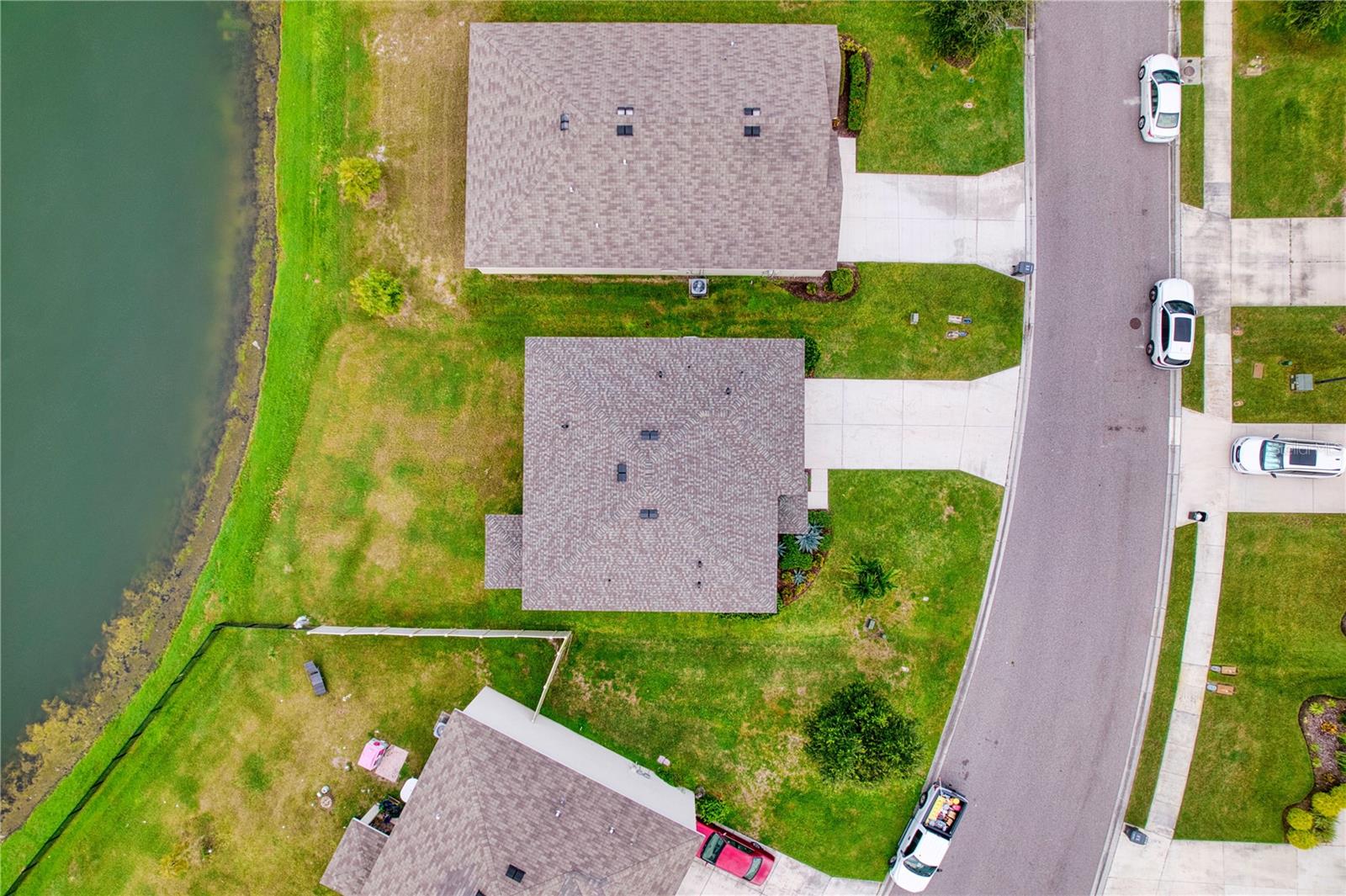 Image 47 of 56 For 16705 Southern Oaks Trail