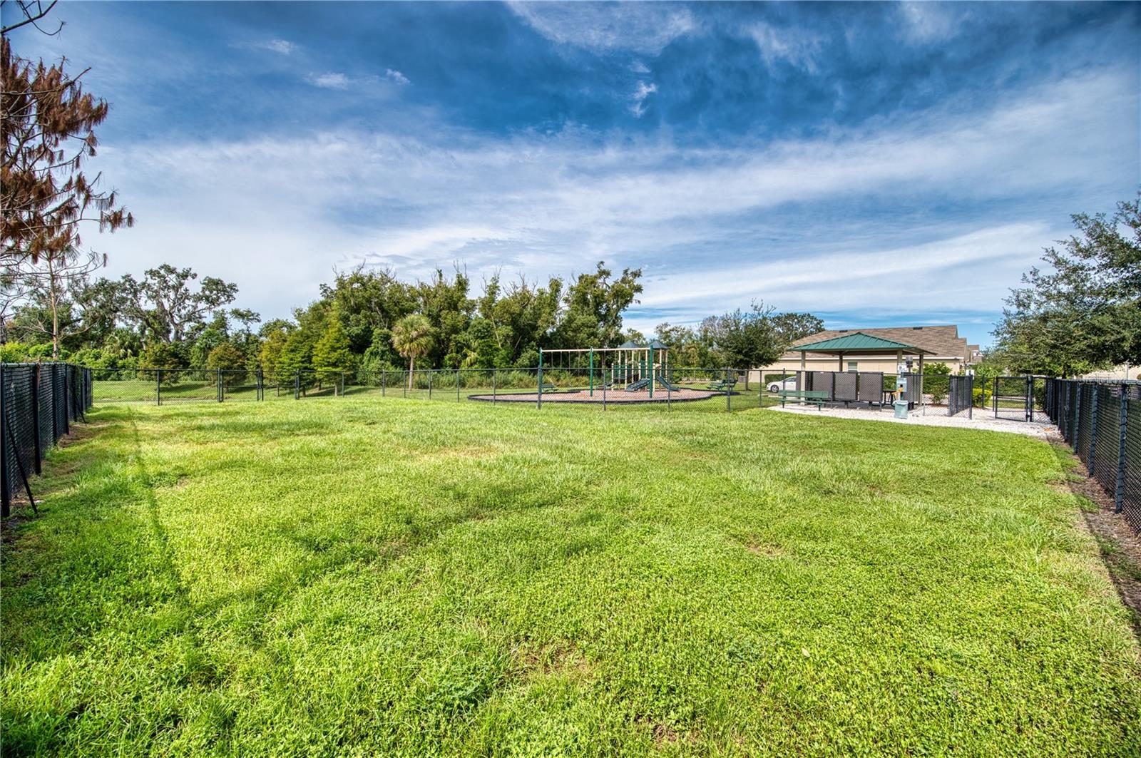 Image 55 of 56 For 16705 Southern Oaks Trail