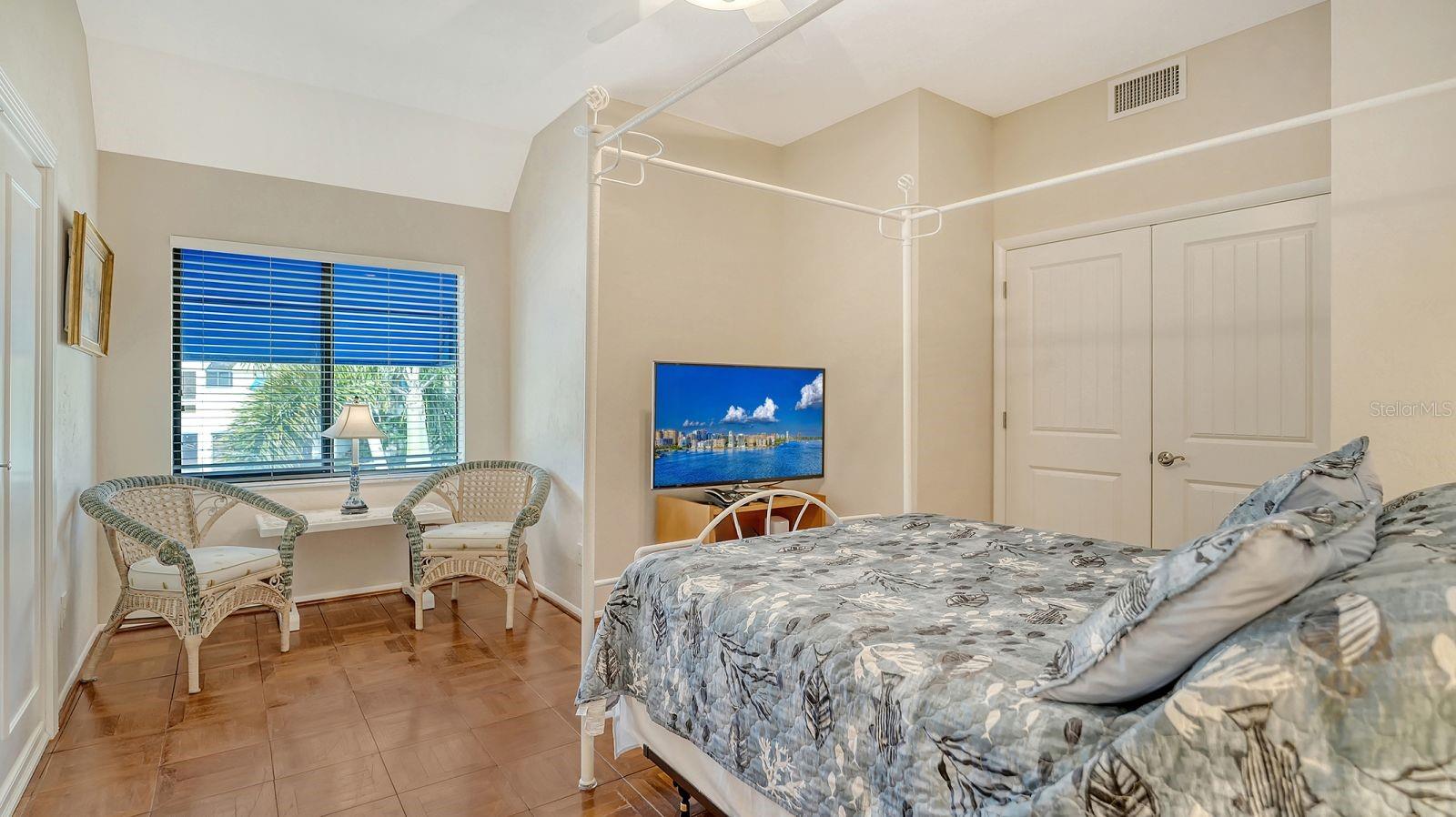 Image 29 of 80 For 1922 Harbourside Drive 1104