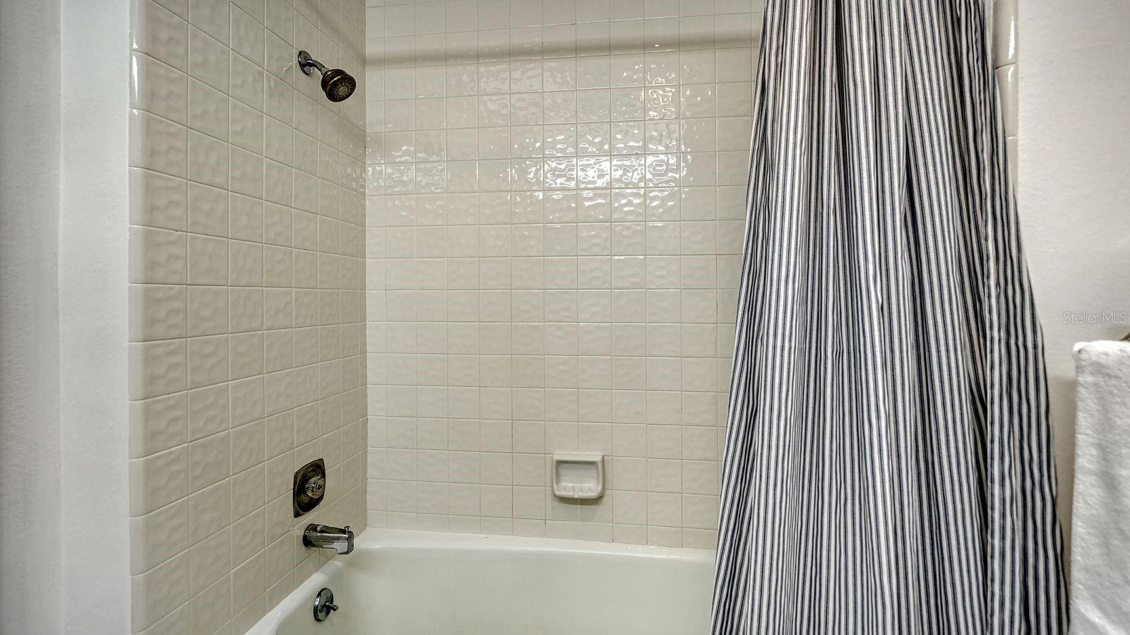 Image 33 of 80 For 1922 Harbourside Drive 1104