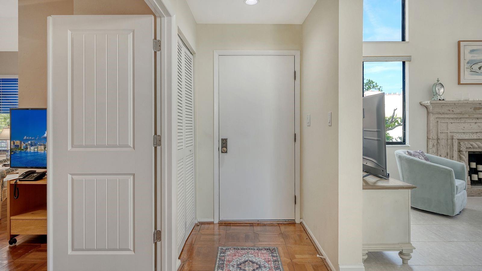 Image 8 of 80 For 1922 Harbourside Drive 1104