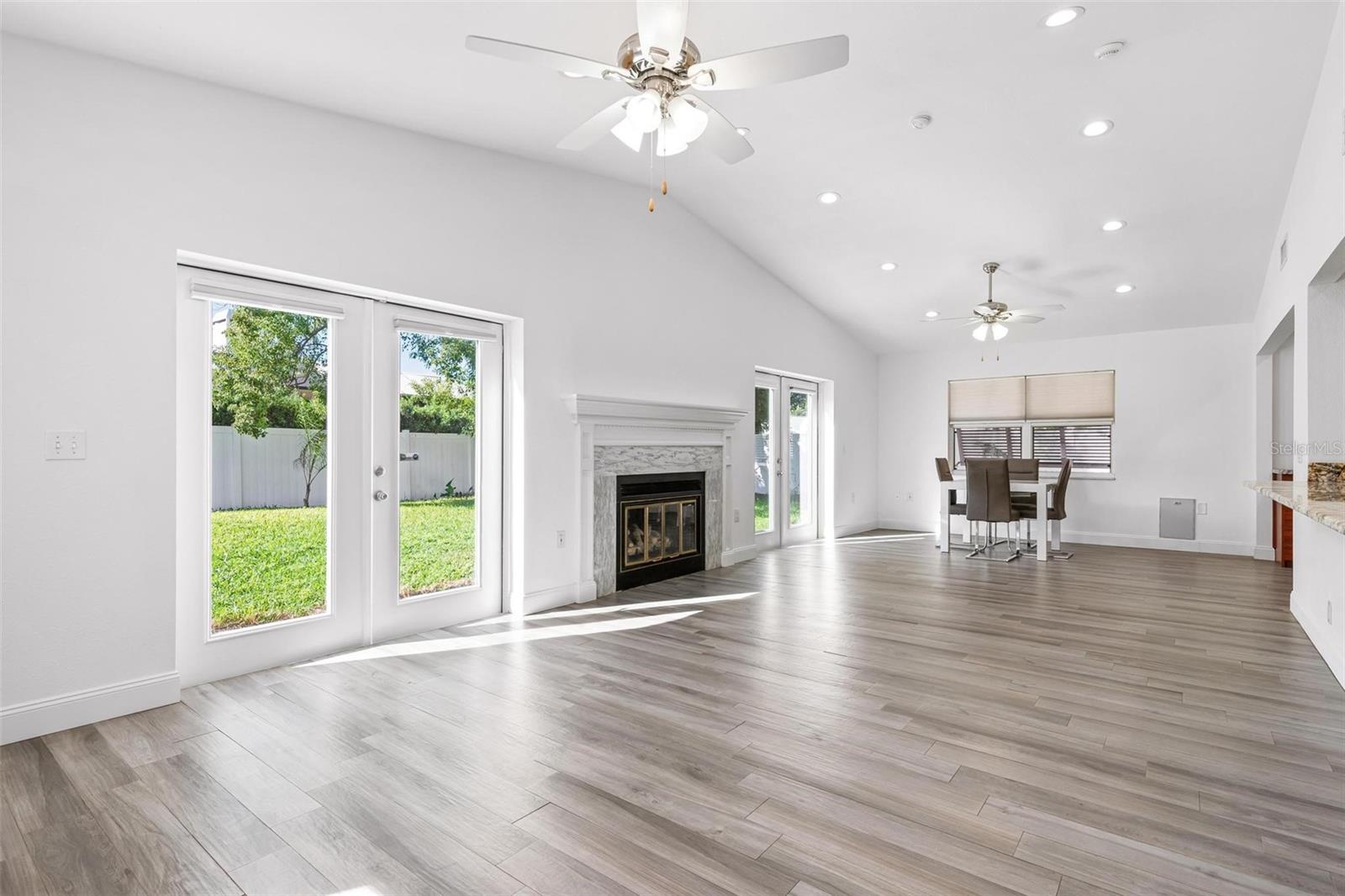 Image 3 of 24 For 6315 4th Avenue Nw