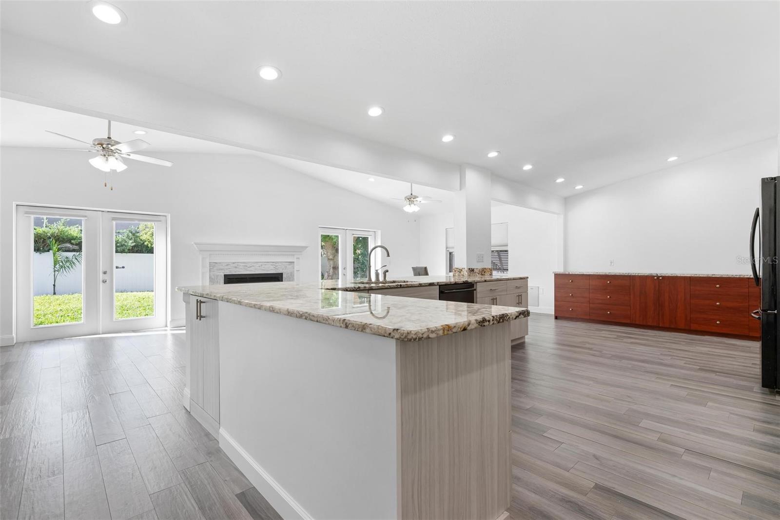 Image 6 of 24 For 6315 4th Avenue Nw
