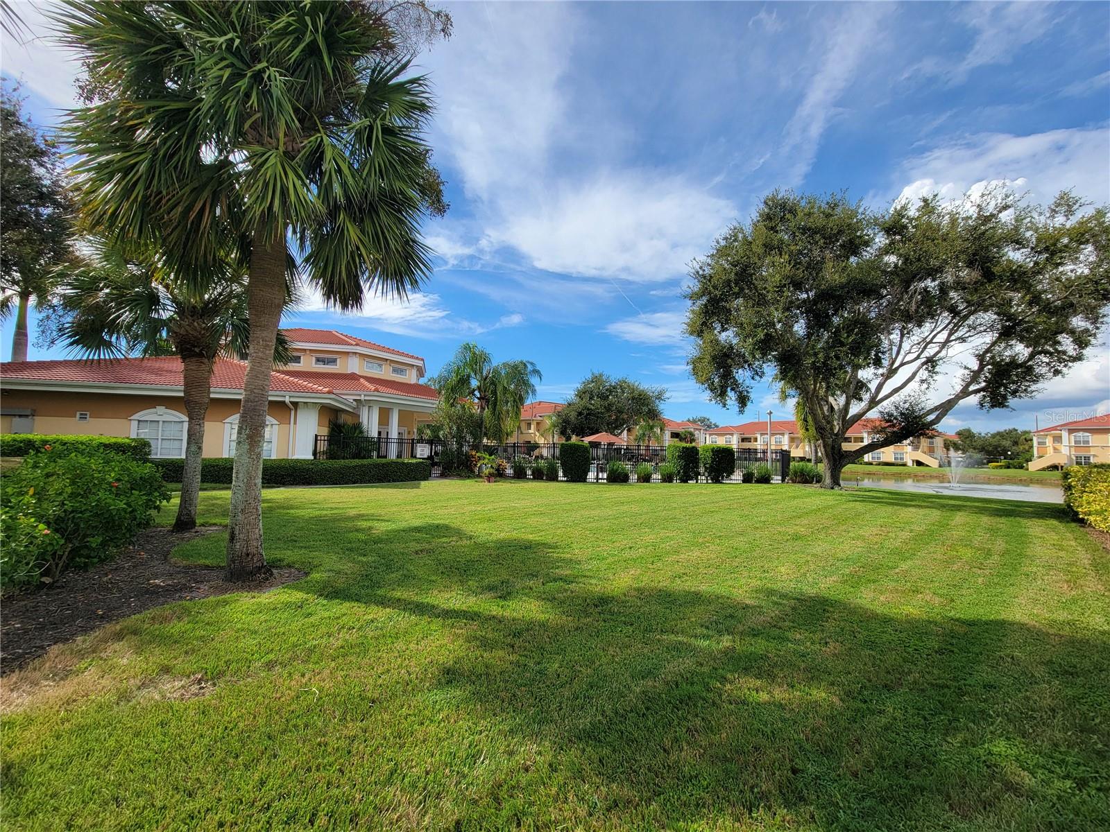 Image 38 of 52 For 1130 Villagio Circle 101