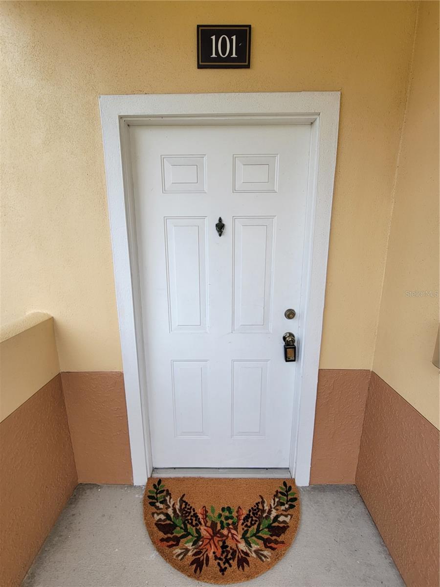 Image 6 of 52 For 1130 Villagio Circle 101
