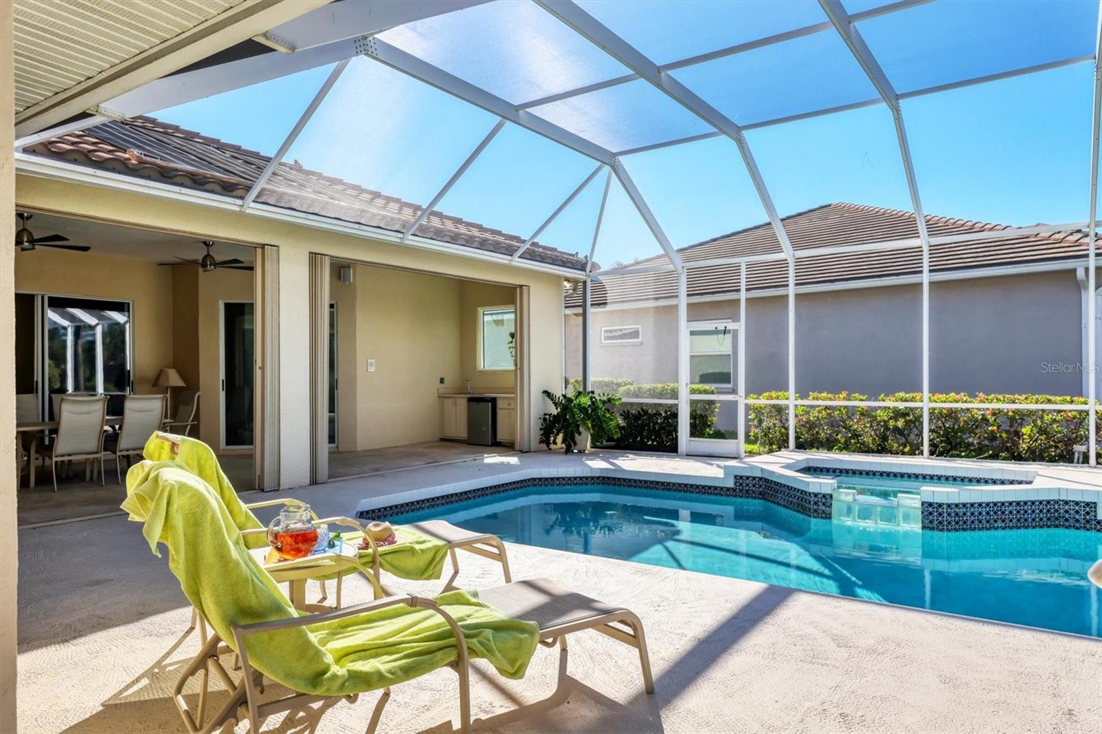 Image 38 of 61 For 8708 Grey Oaks Avenue