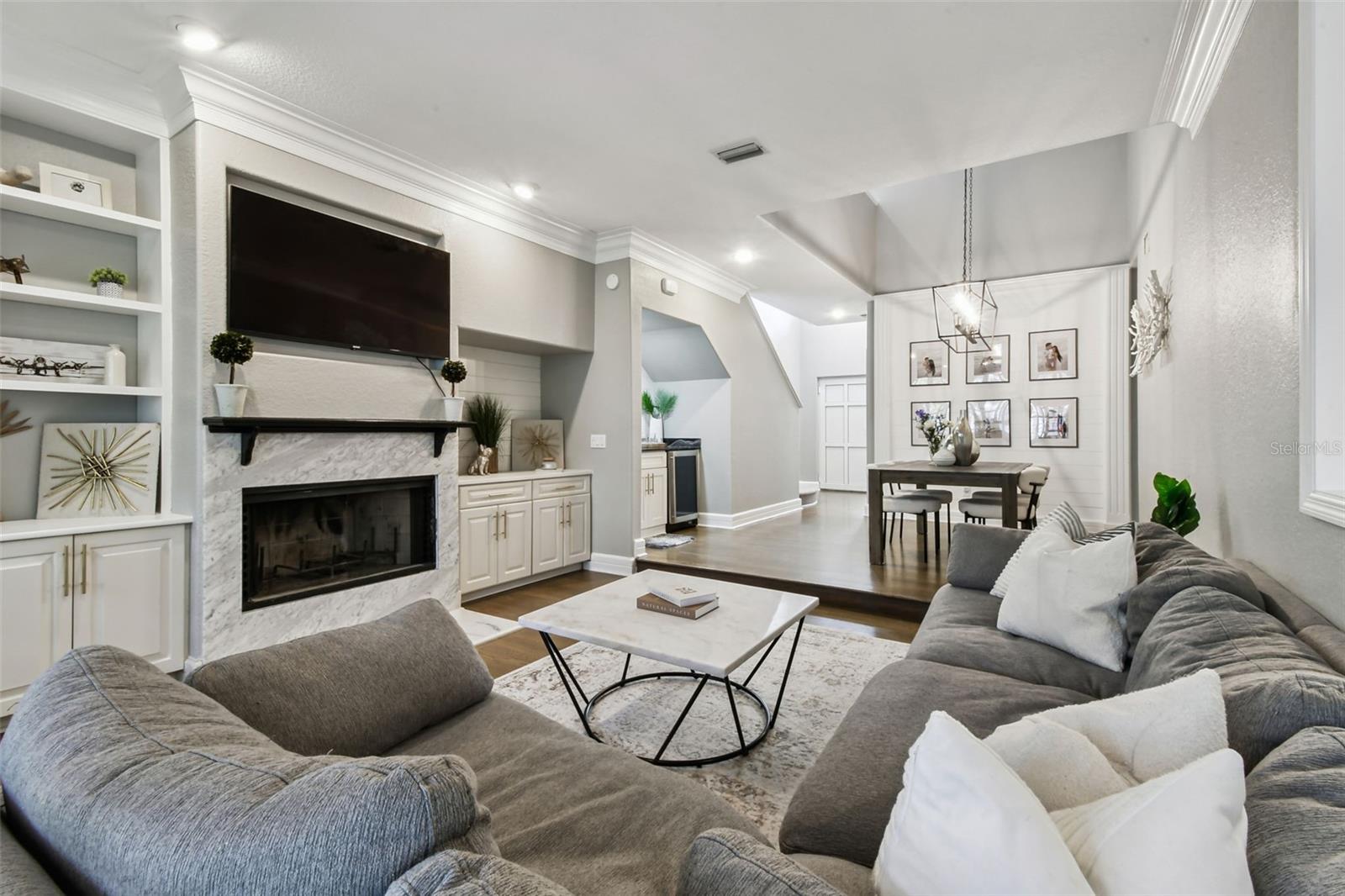 Image 3 of 51 For 9722 Tiffany Oaks Lane 14