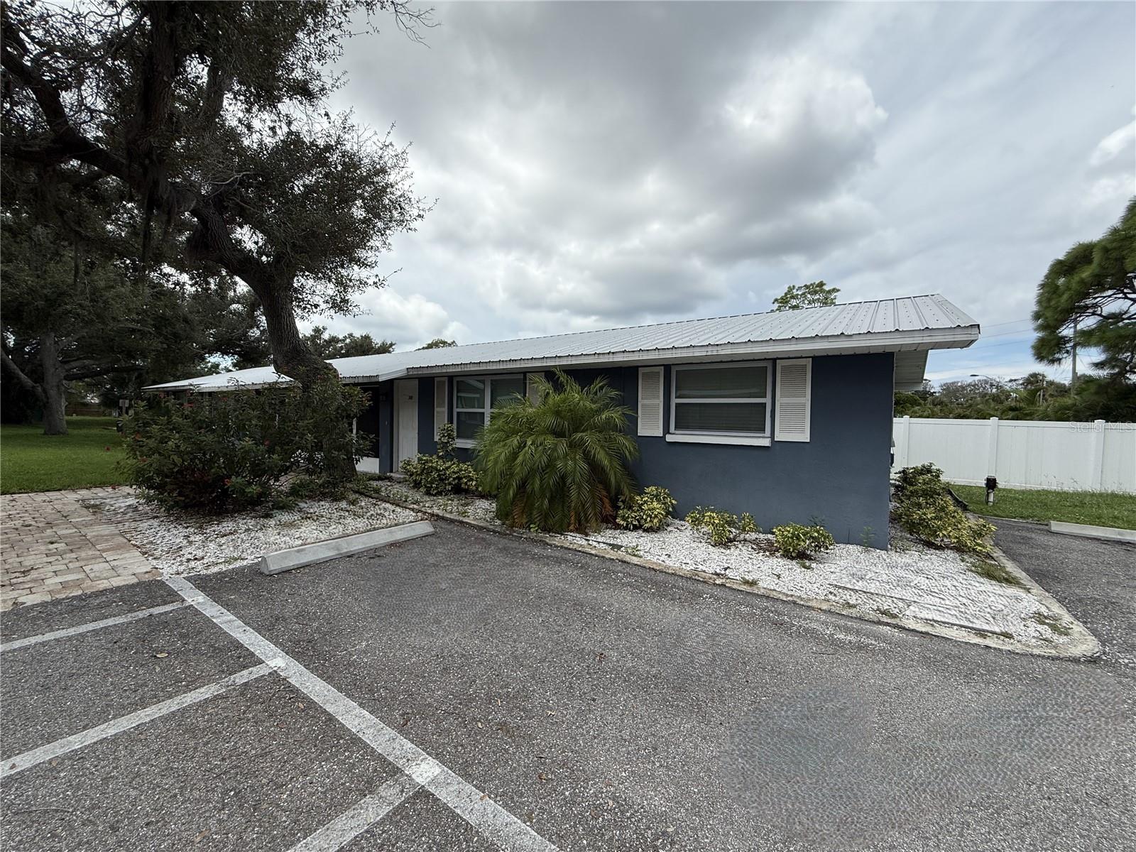 Details for 302 Colonia Lane E, NOKOMIS, FL 34275
