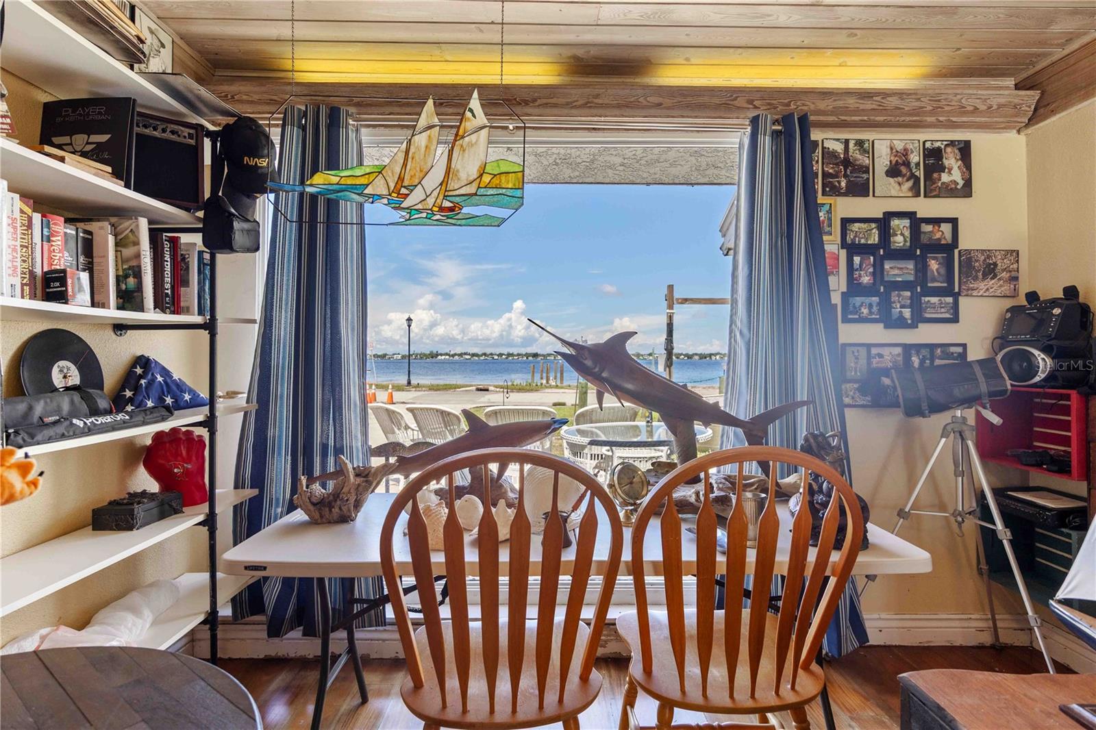 Image 3 of 15 For 2507 Riverview Boulevard
