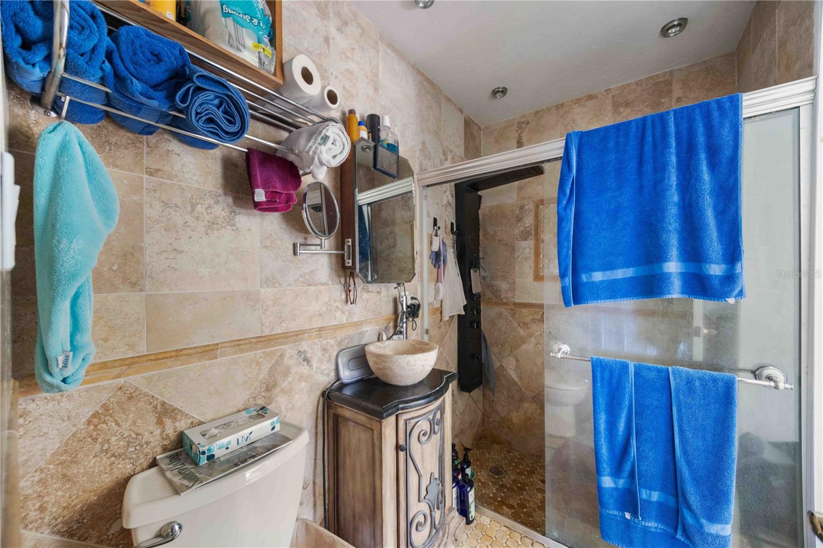 Image 6 of 15 For 2507 Riverview Boulevard