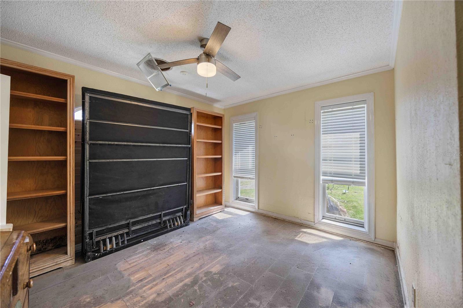 Image 9 of 15 For 2507 Riverview Boulevard