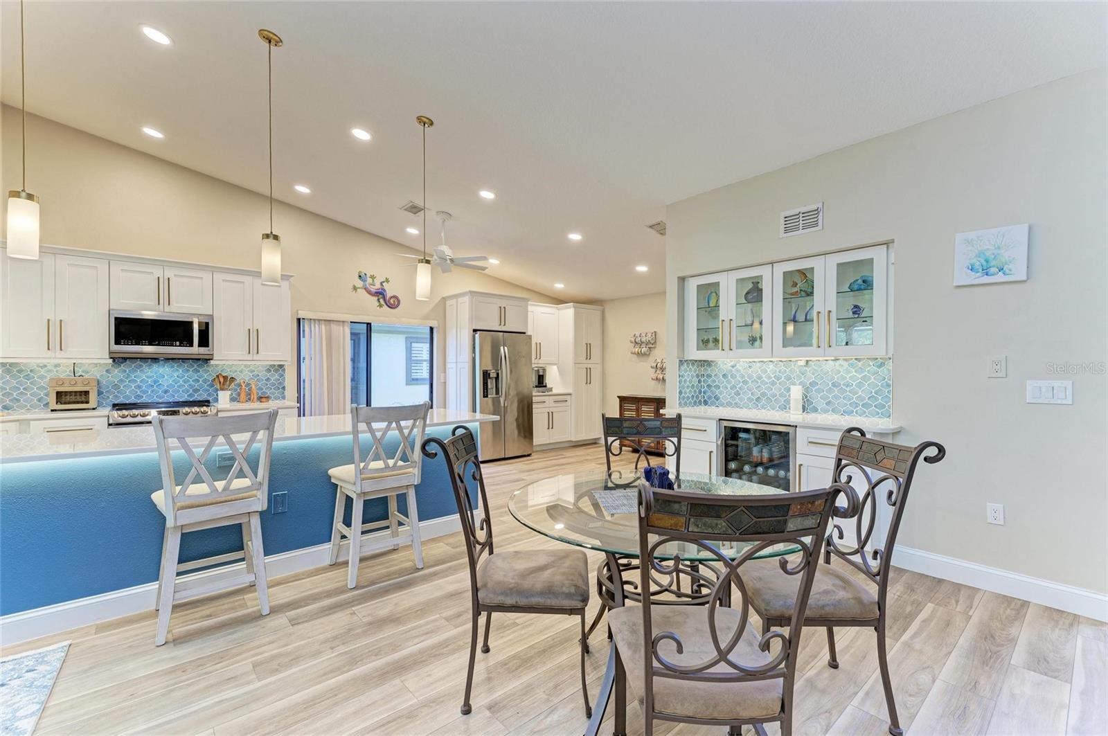 Image 10 of 50 For 7865 Pine Trace Drive