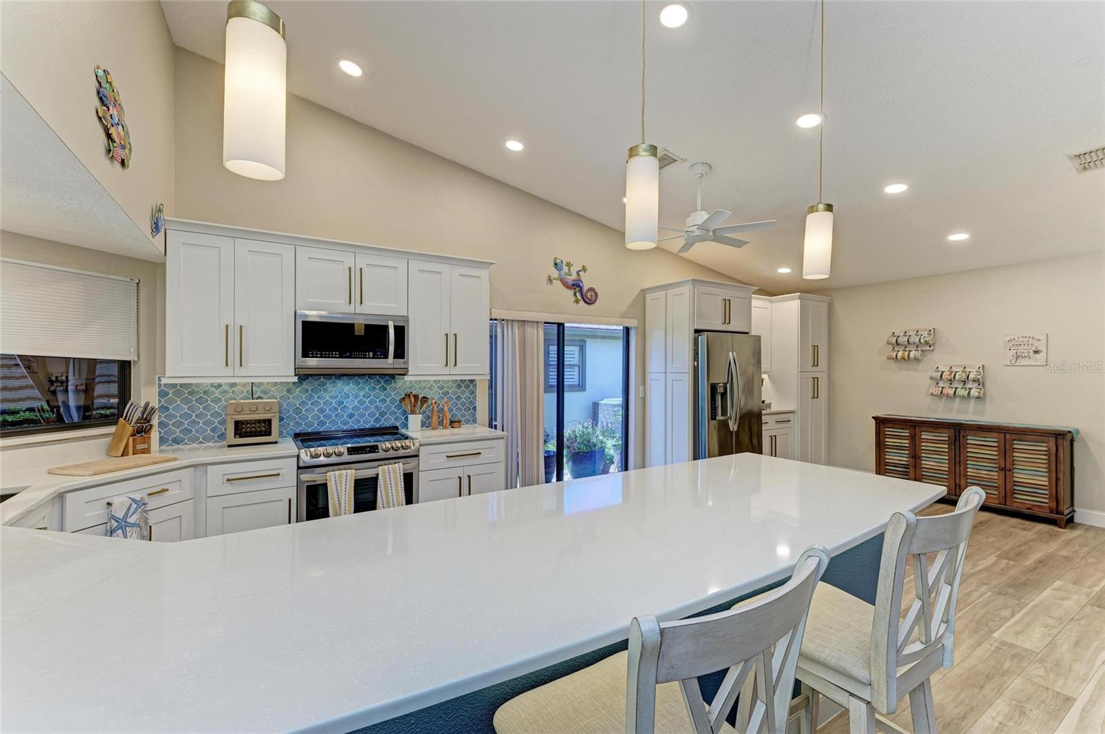 Image 17 of 50 For 7865 Pine Trace Drive