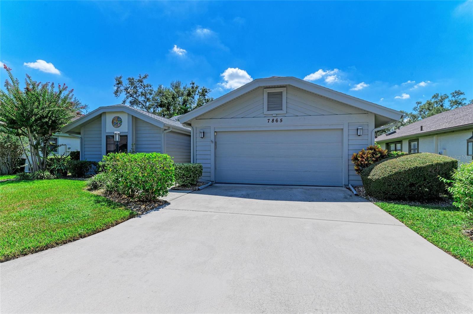 Image 3 of 50 For 7865 Pine Trace Drive