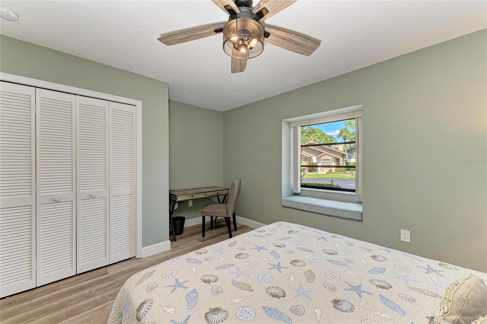 Image 32 of 50 For 7865 Pine Trace Drive