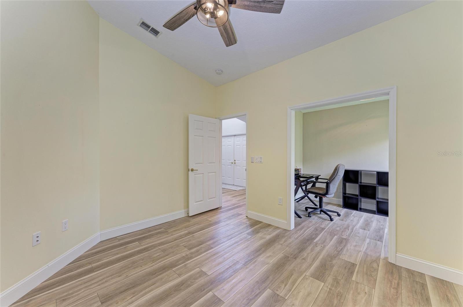 Image 35 of 50 For 7865 Pine Trace Drive