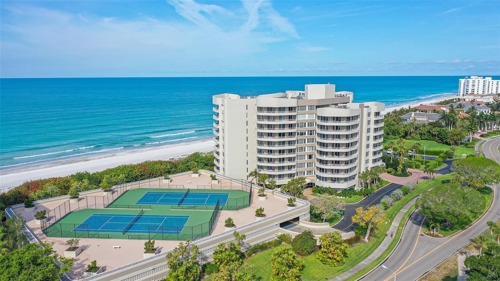 Image 26 of 31 For 775 Longboat Club Road 606