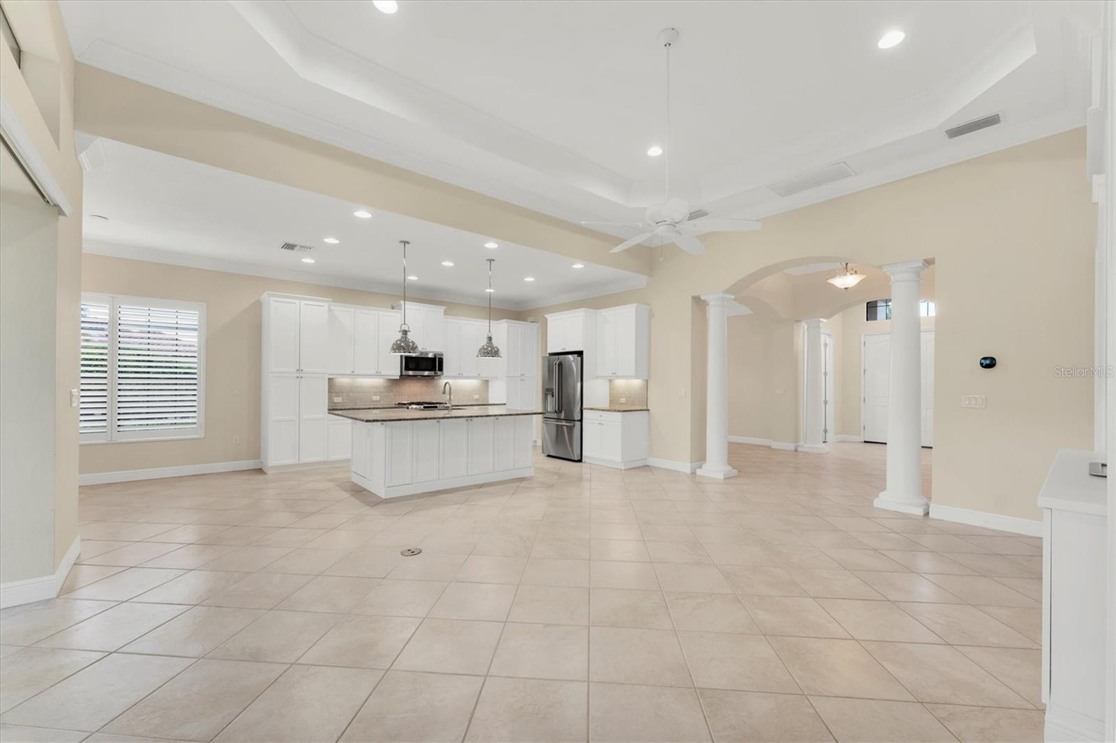 Image 22 of 96 For 14215 Kinglet Terrace
