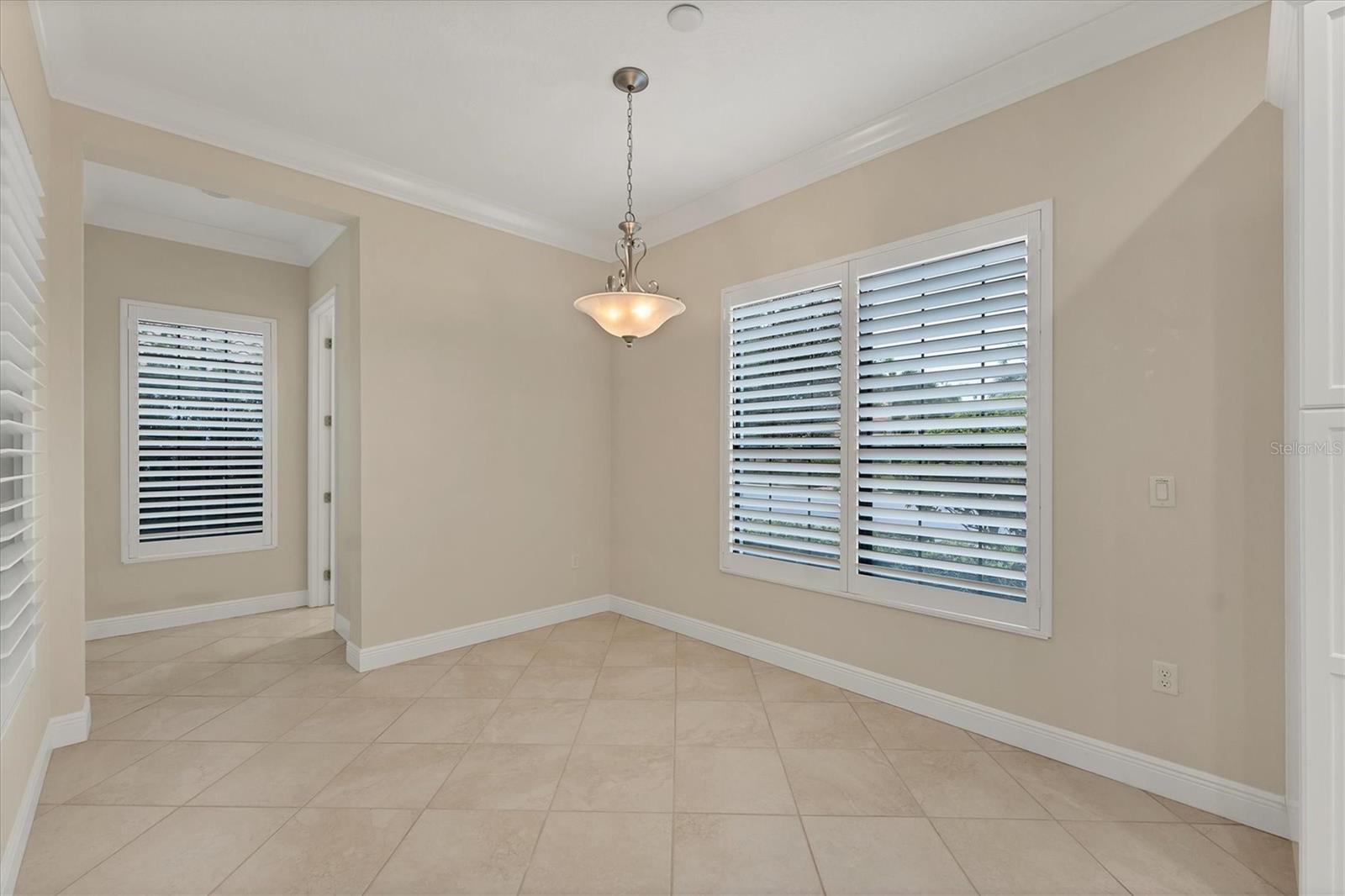 Image 25 of 96 For 14215 Kinglet Terrace