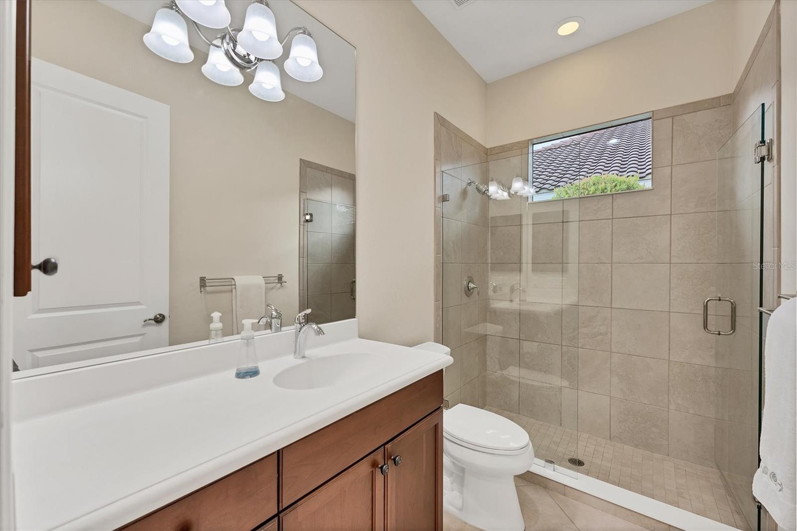Image 45 of 96 For 14215 Kinglet Terrace