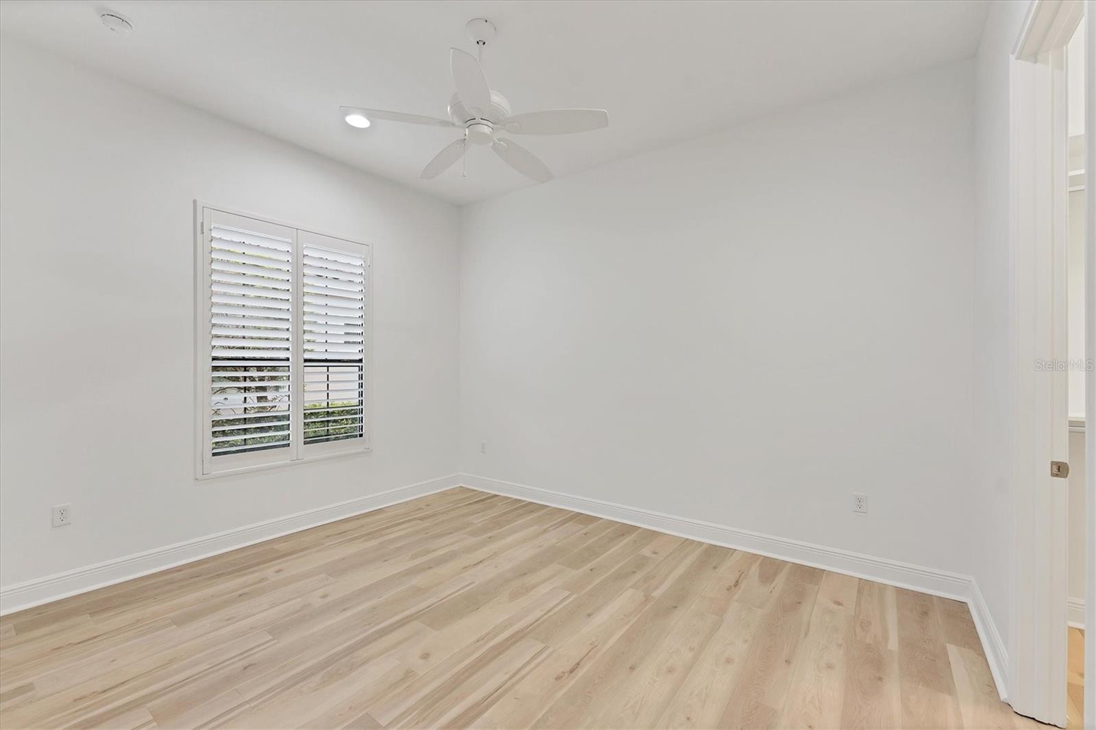 Image 46 of 96 For 14215 Kinglet Terrace