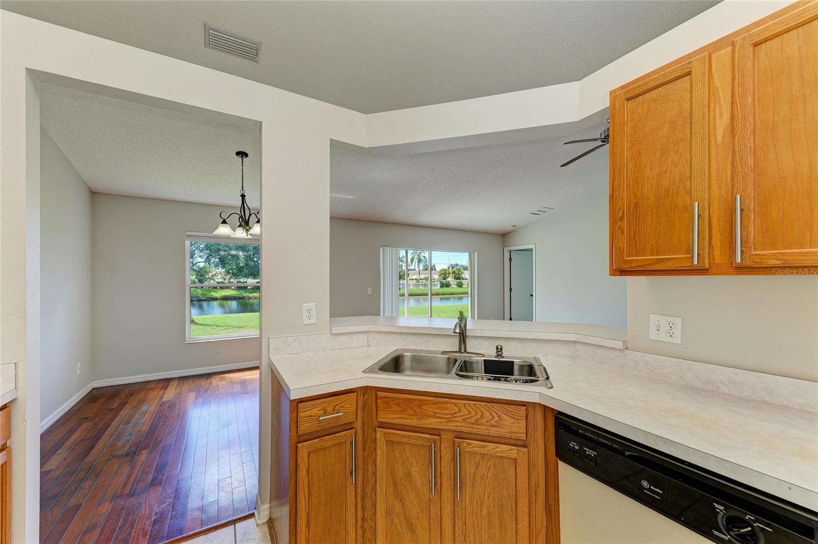 Image 12 of 43 For 4506 Cabbage Key Terrace