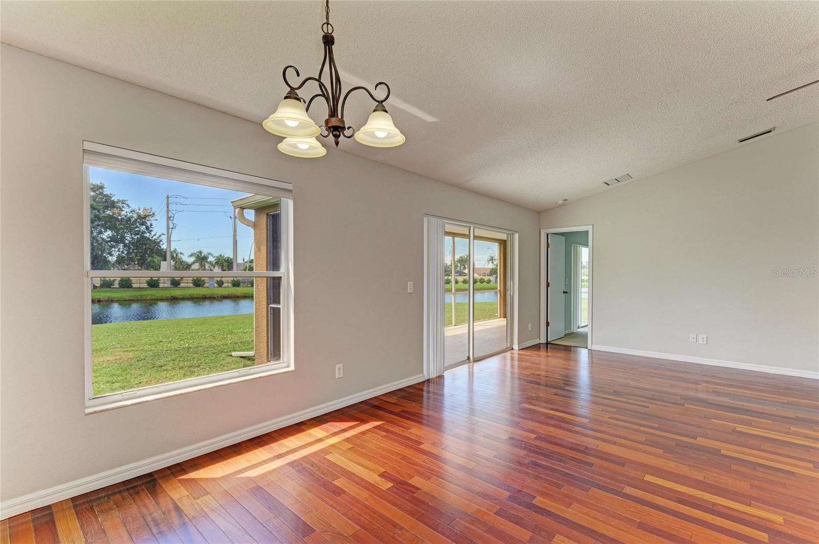 Image 14 of 43 For 4506 Cabbage Key Terrace