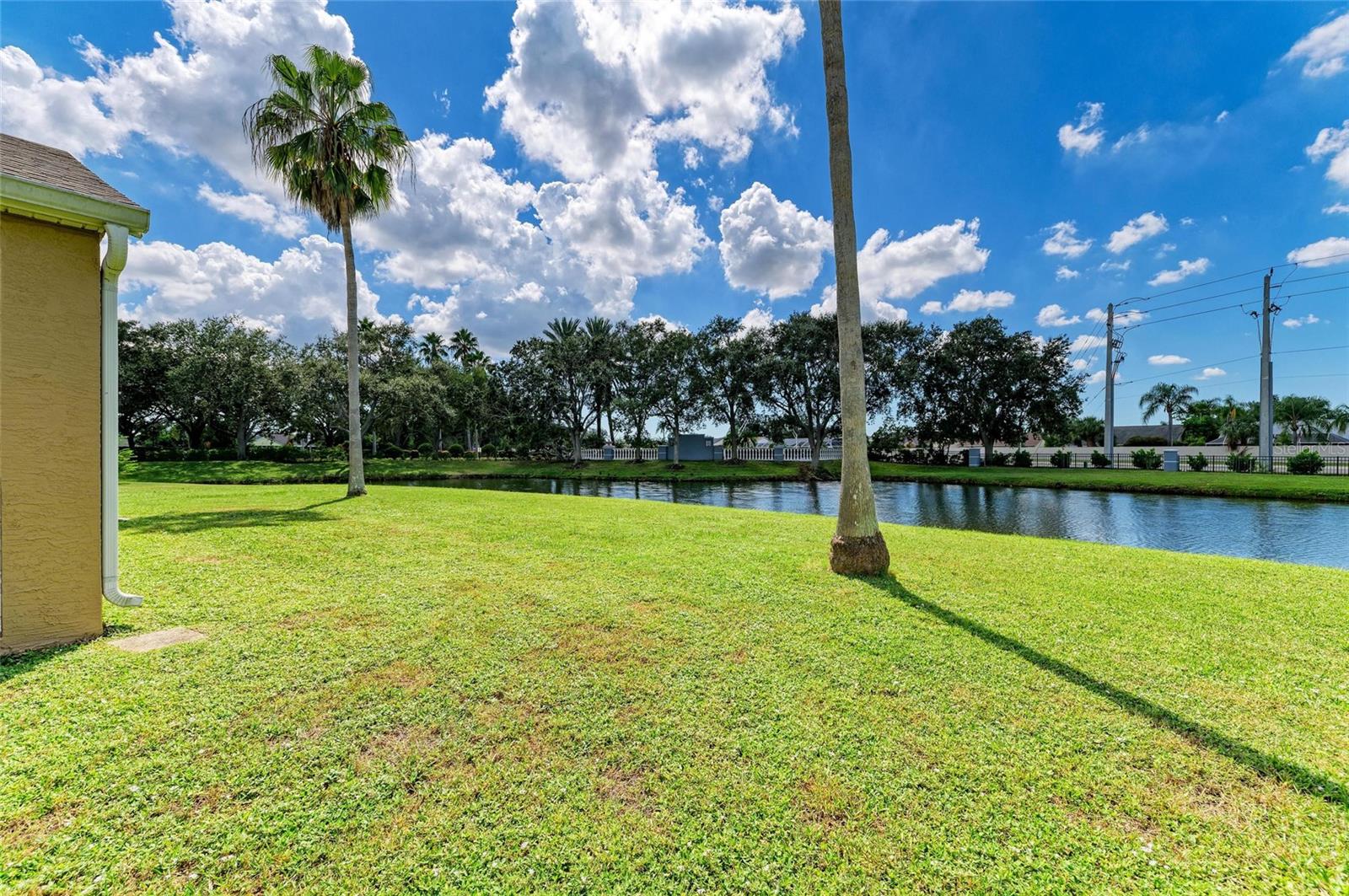 Image 31 of 43 For 4506 Cabbage Key Terrace