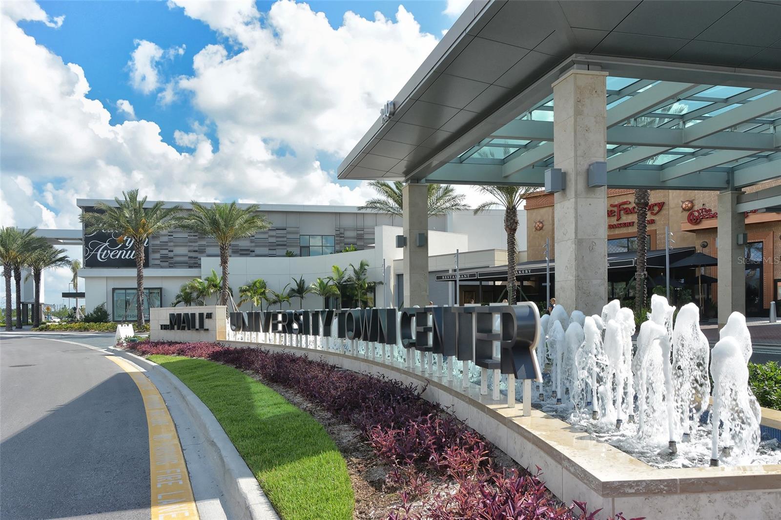 Image 72 of 73 For 5682 Sheffield Greene Circle 78