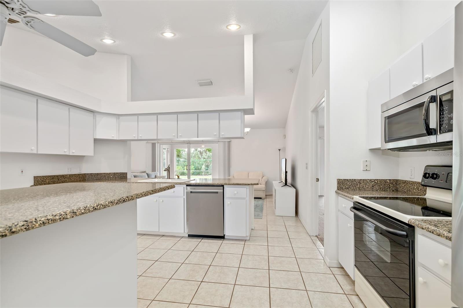 Image 10 of 50 For 2102 Old Arbor Court