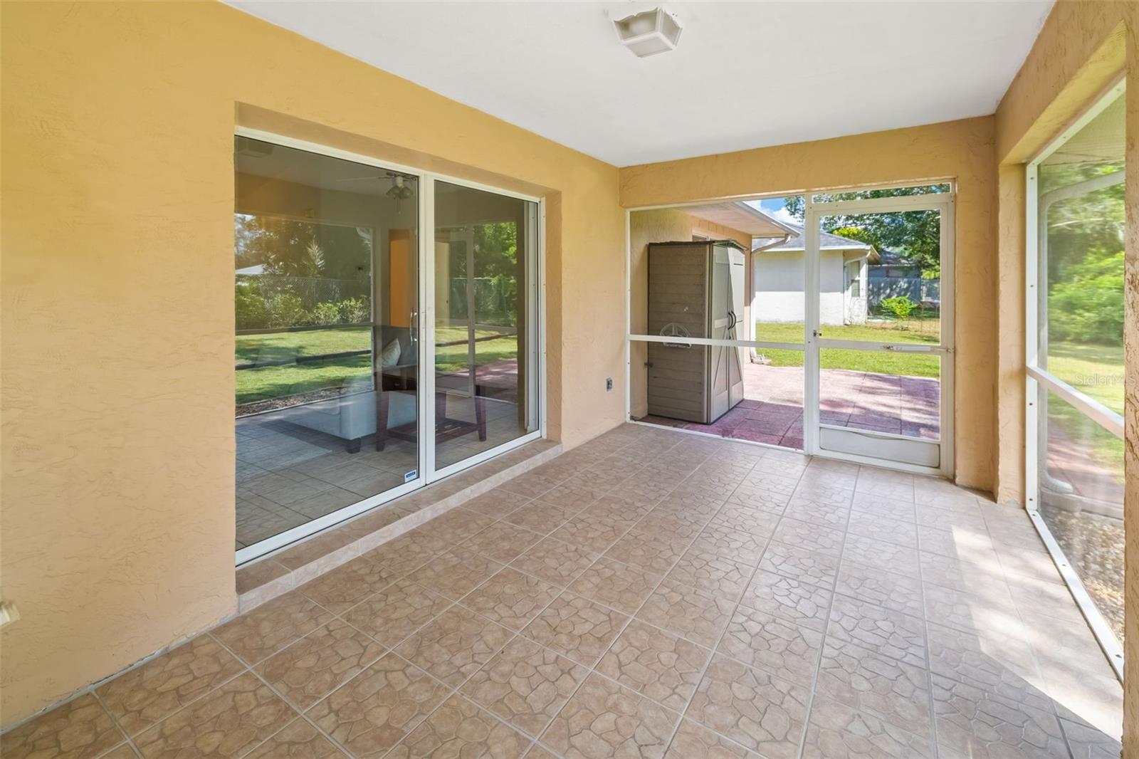 Image 31 of 50 For 2102 Old Arbor Court