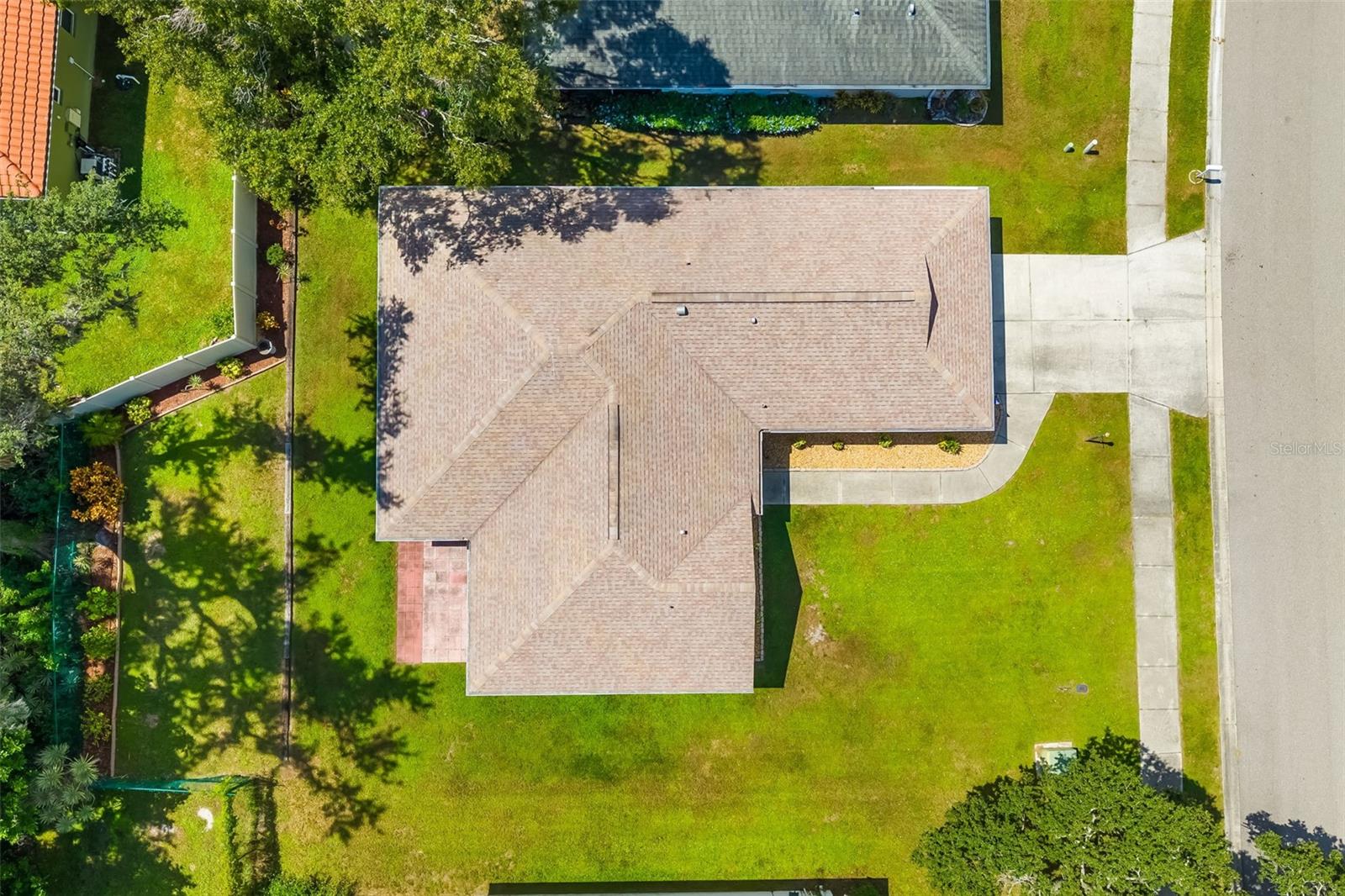 Image 40 of 50 For 2102 Old Arbor Court