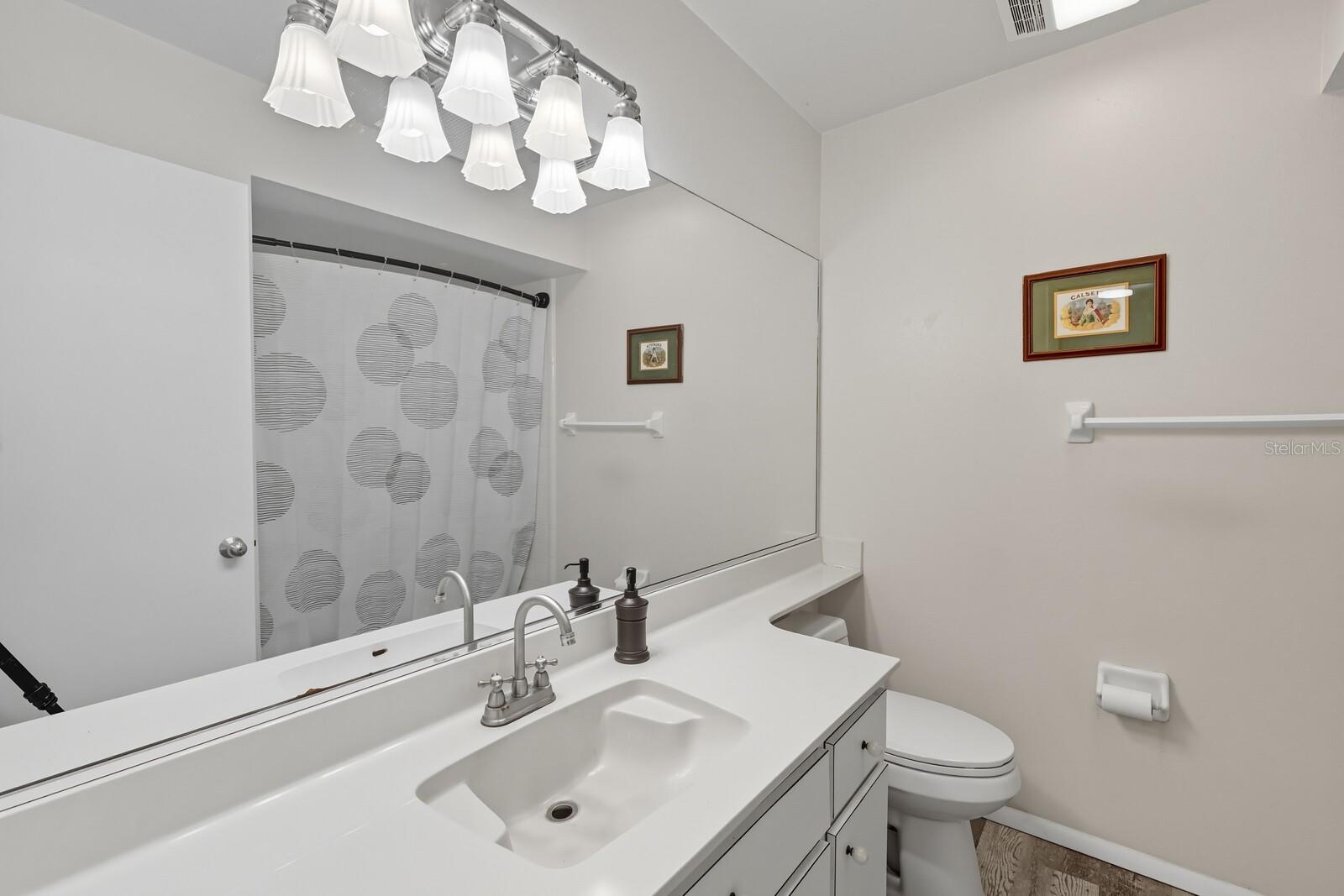 Image 12 of 25 For 4424 Meadow Creek Circle