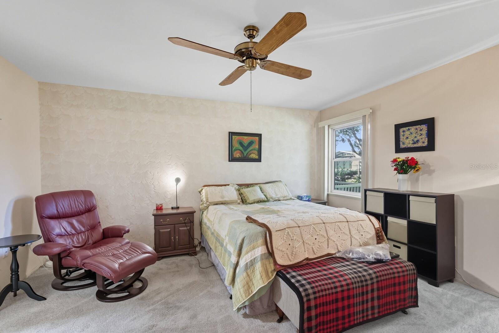 Image 15 of 25 For 4424 Meadow Creek Circle