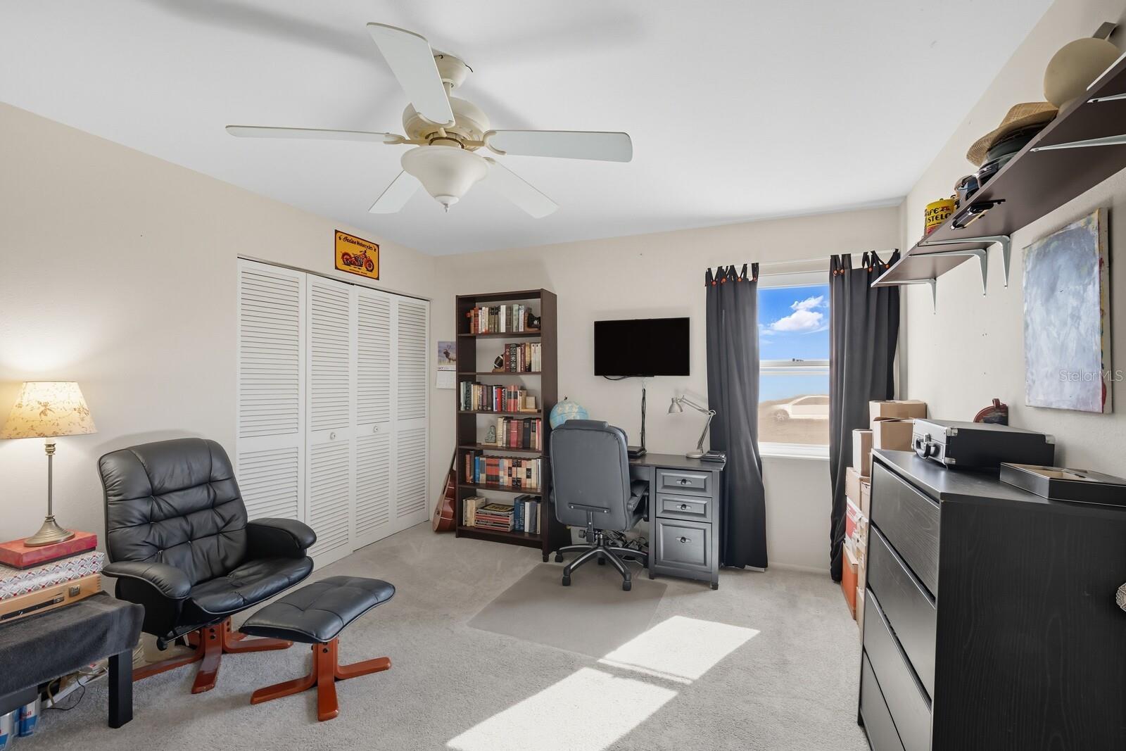 Image 19 of 25 For 4424 Meadow Creek Circle