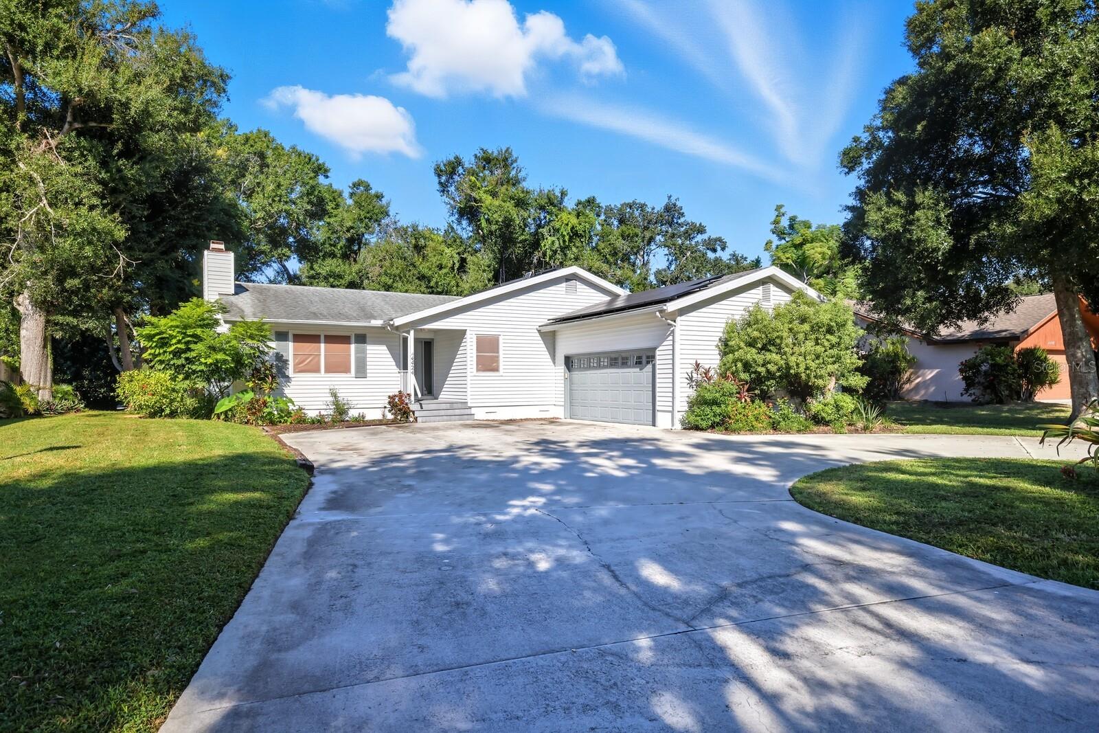 Image 2 of 25 For 4424 Meadow Creek Circle