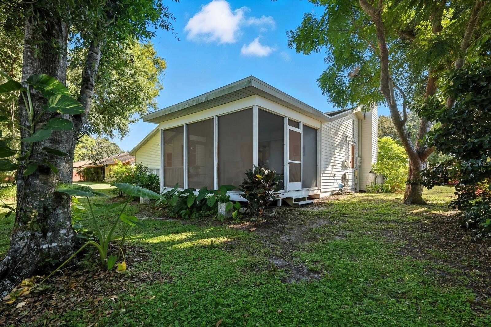 Image 23 of 25 For 4424 Meadow Creek Circle