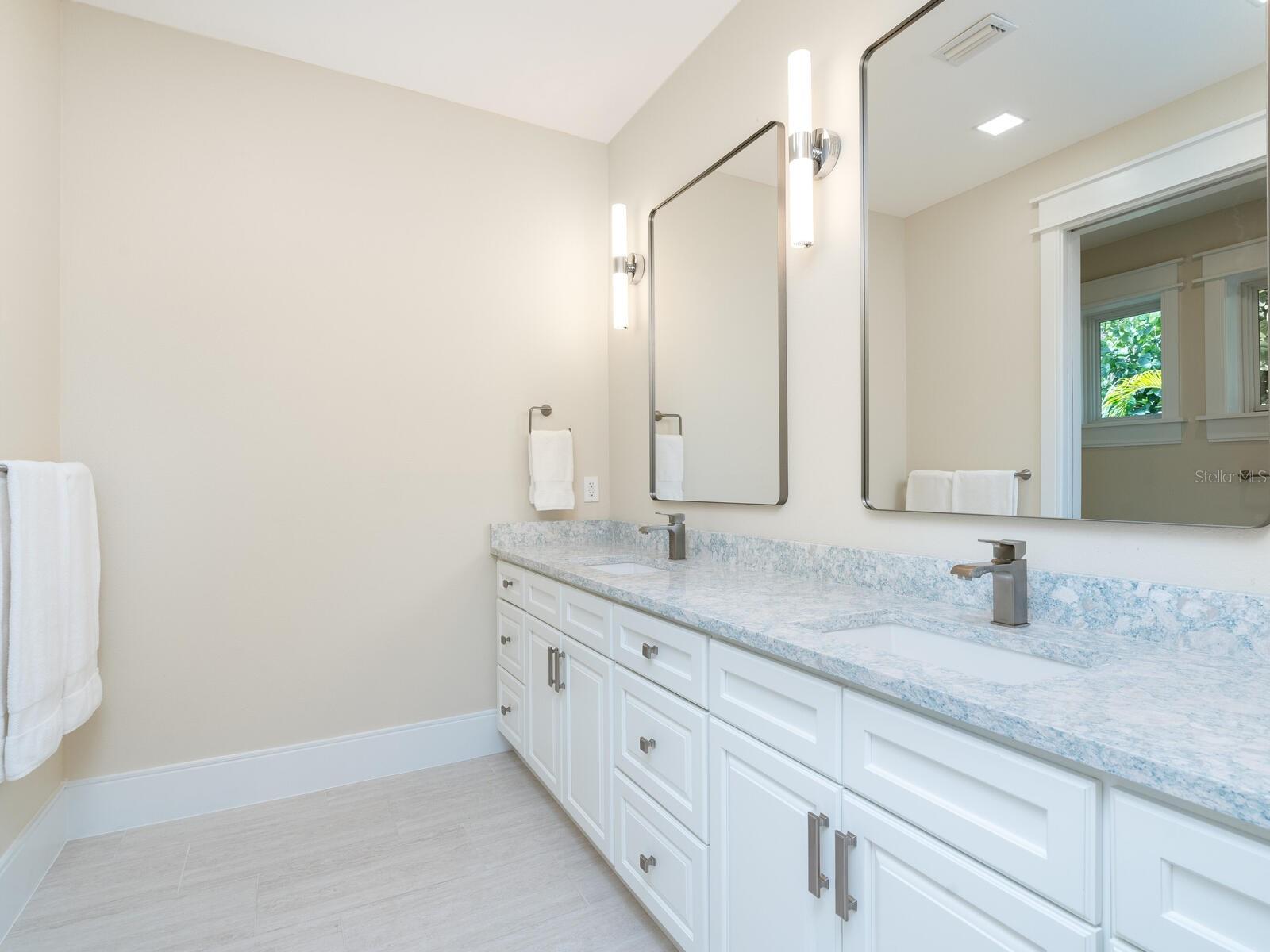 Image 37 of 80 For 790 Manasota Key Road