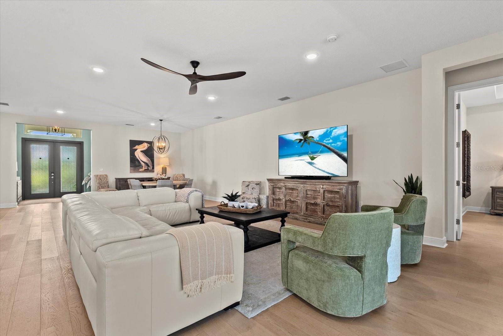 Image 14 of 57 For 5064 Kiva Circle