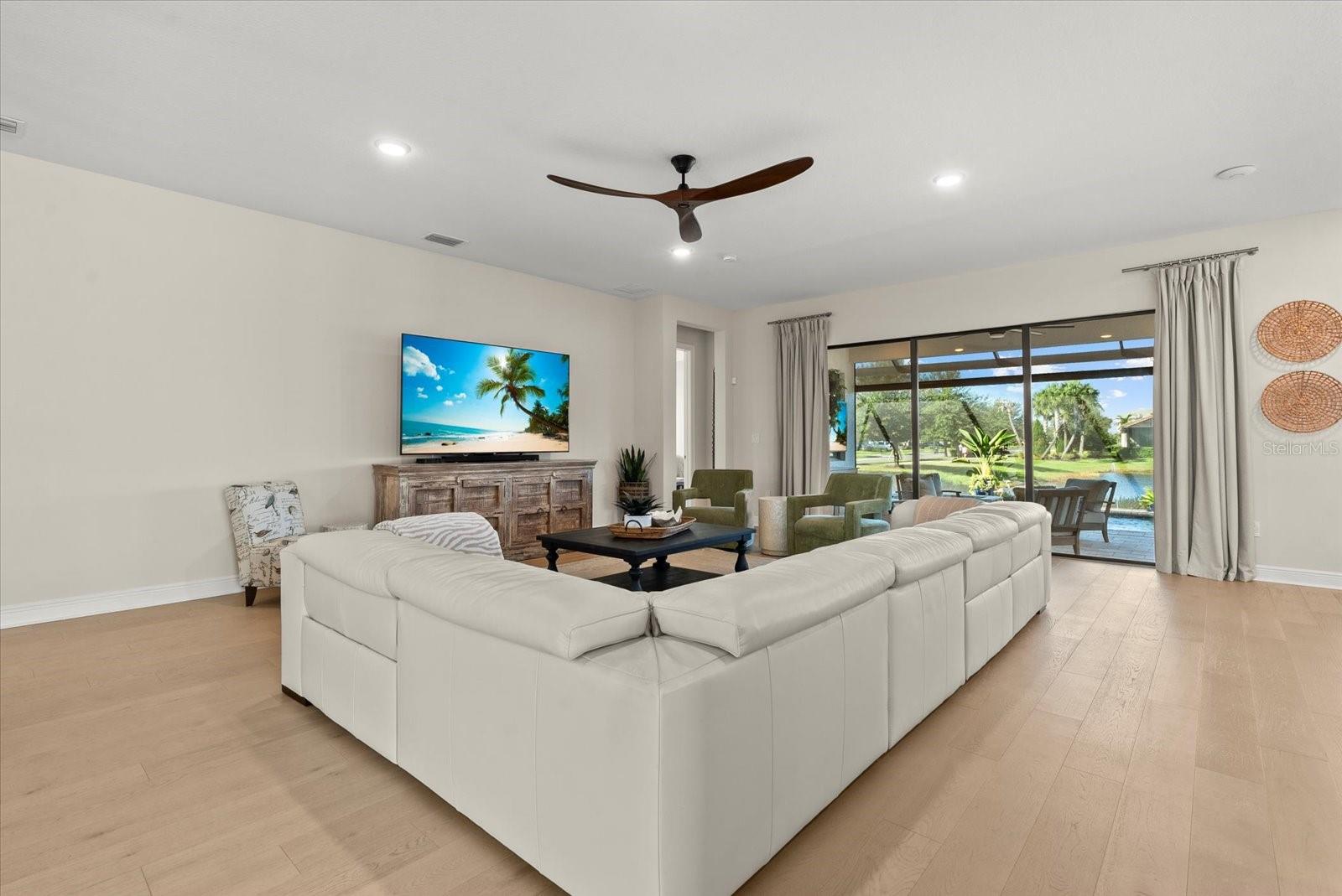 Image 15 of 57 For 5064 Kiva Circle