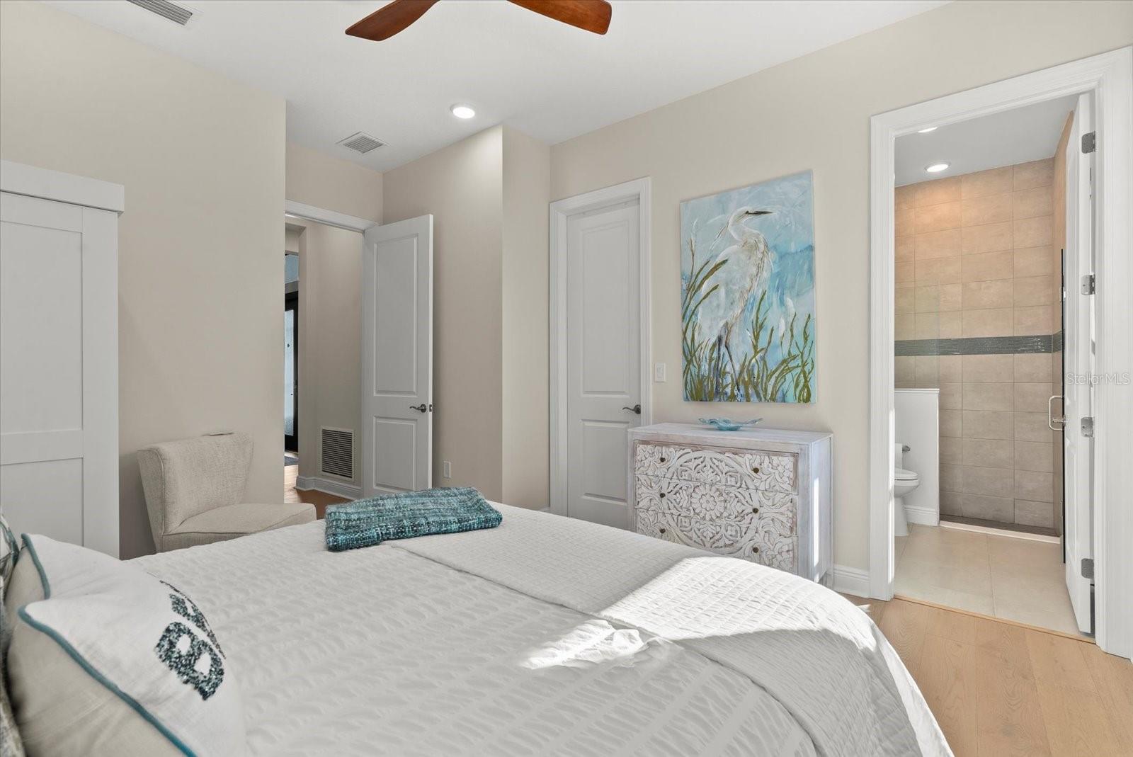 Image 20 of 57 For 5064 Kiva Circle