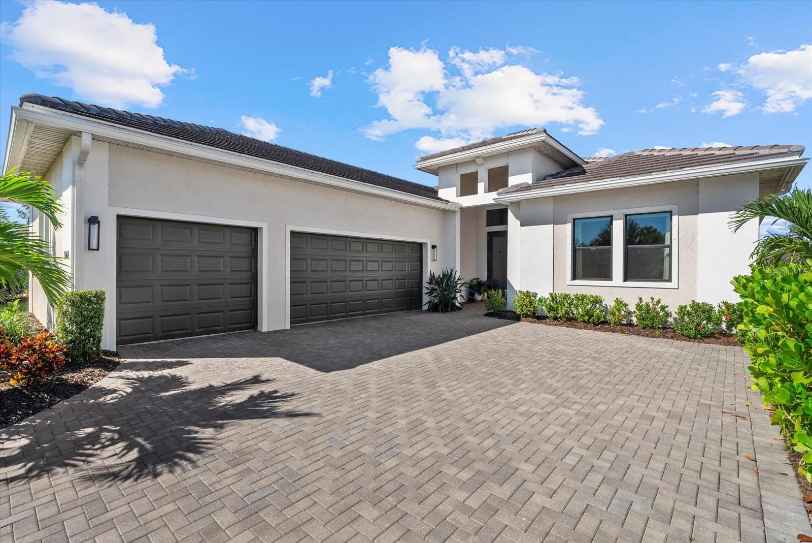 Image 4 of 57 For 5064 Kiva Circle