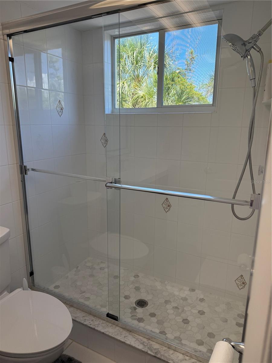 Image 8 of 13 For 3806 Gulf Of Mexico Drive C212