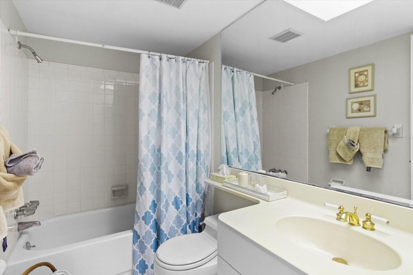 Image 22 of 34 For 6108 7th Avenue W 6108