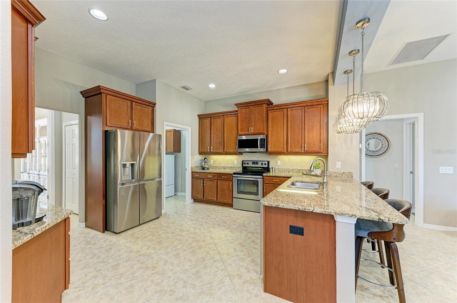 Image 26 of 85 For 15918 31st Street E