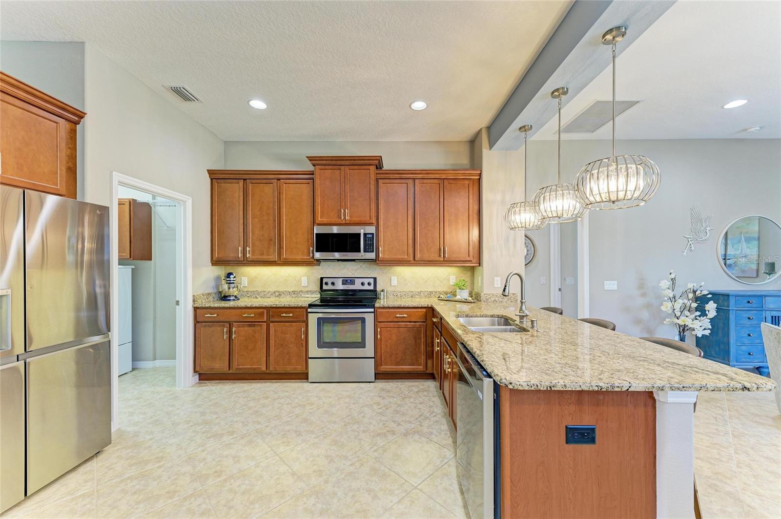 Image 27 of 85 For 15918 31st Street E