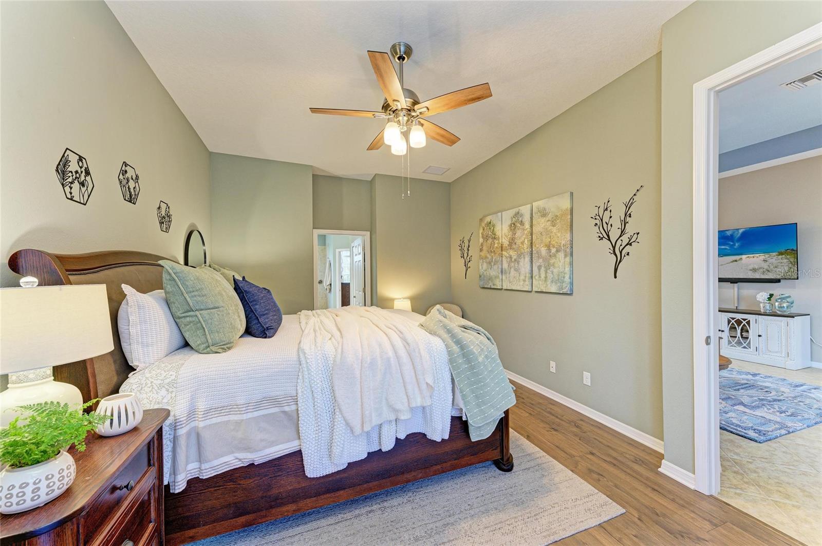 Image 37 of 85 For 15918 31st Street E