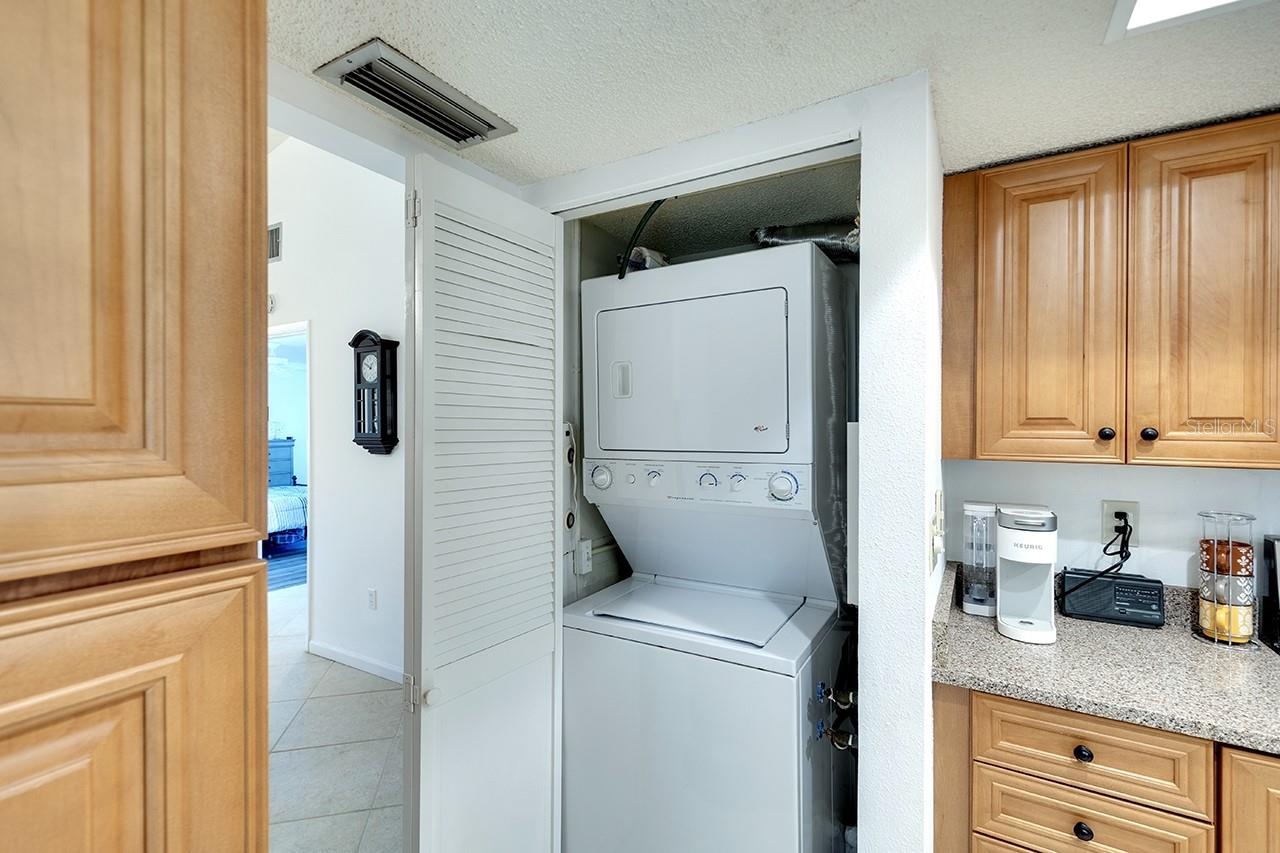 Image 12 of 23 For 1430 57th Street W 1430
